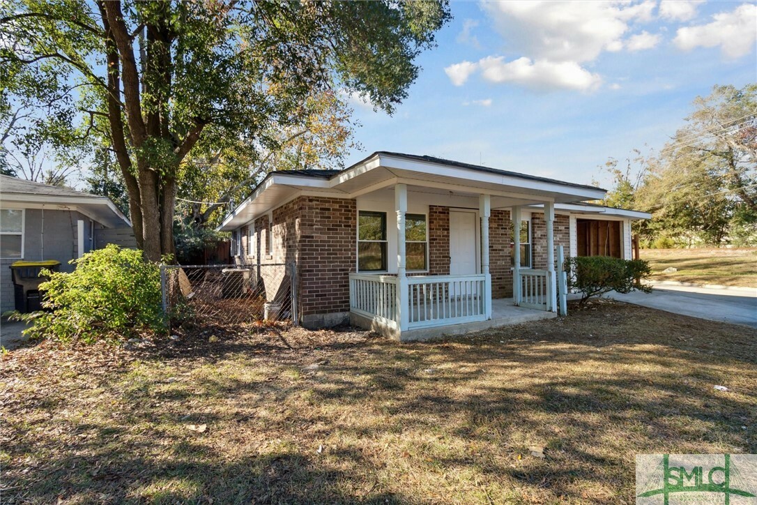 Property Photo:  601 E 31st Street  GA 31401 