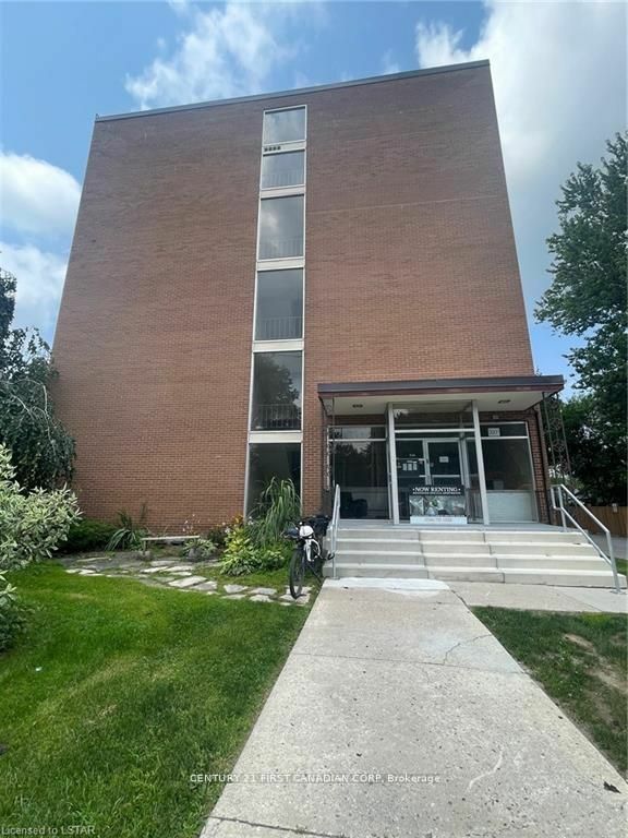 Photo de la propriété:  227 Cathcart St 107  ON N6C 1E8 