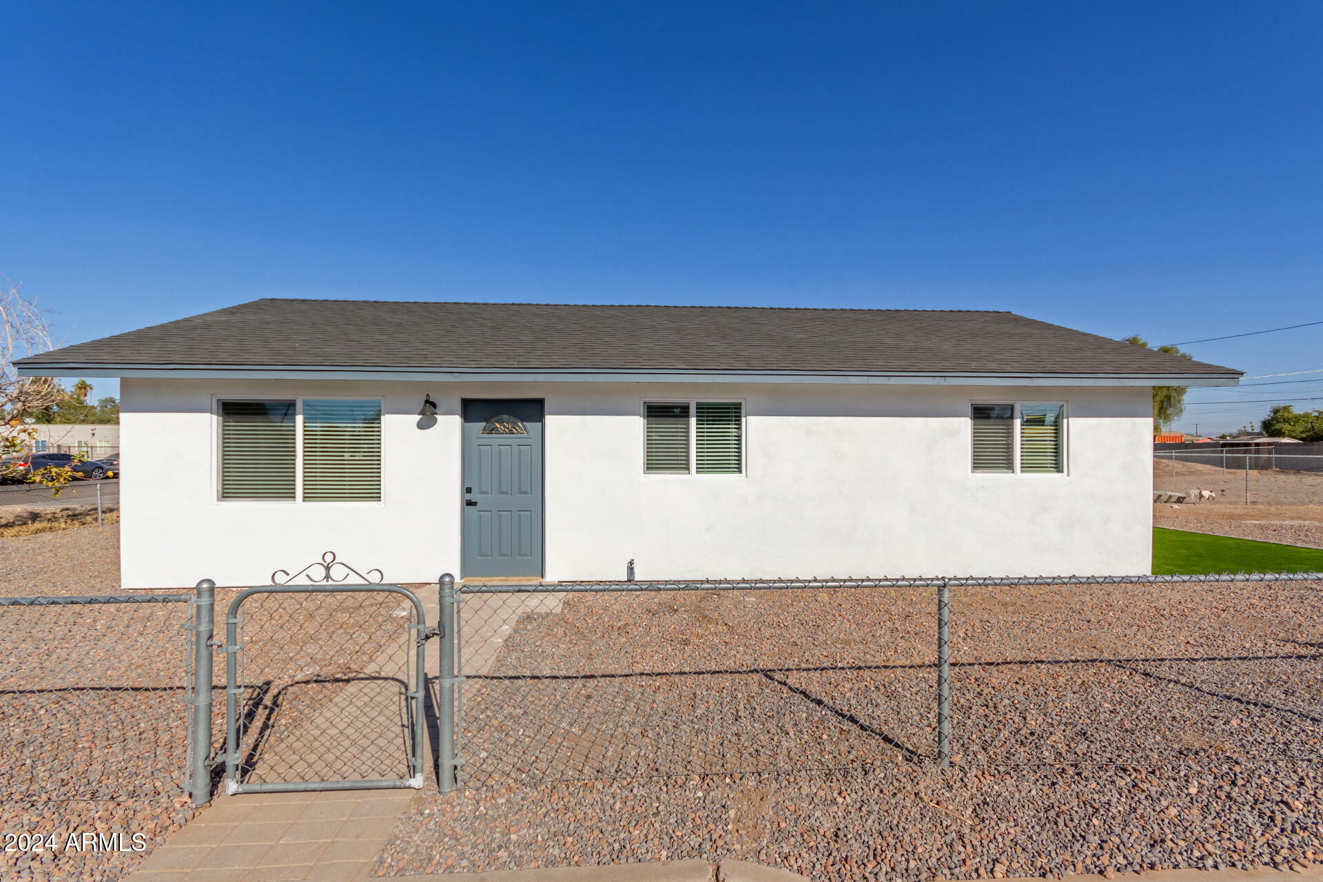 Property Photo:  499 S Washington Street  AZ 85225 