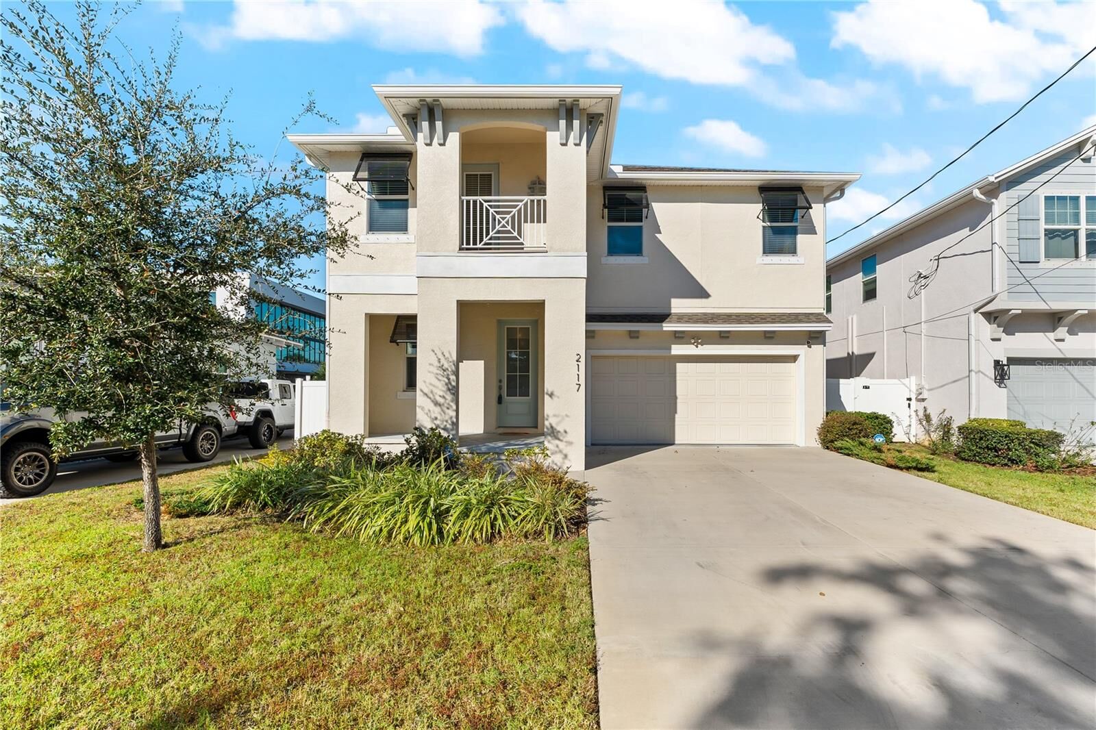 Property Photo:  2117 W Carmen Street  FL 33606