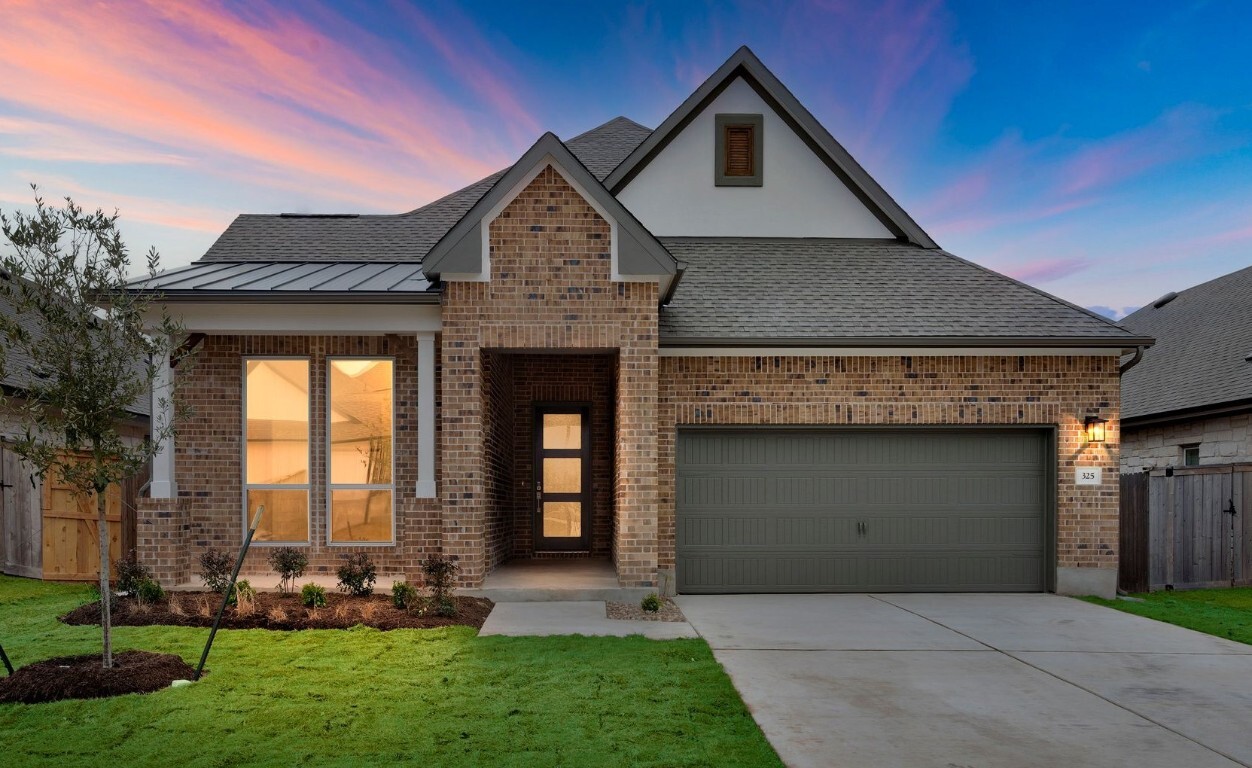 Property Photo: 325 Crescent Heights Drive TX 78628