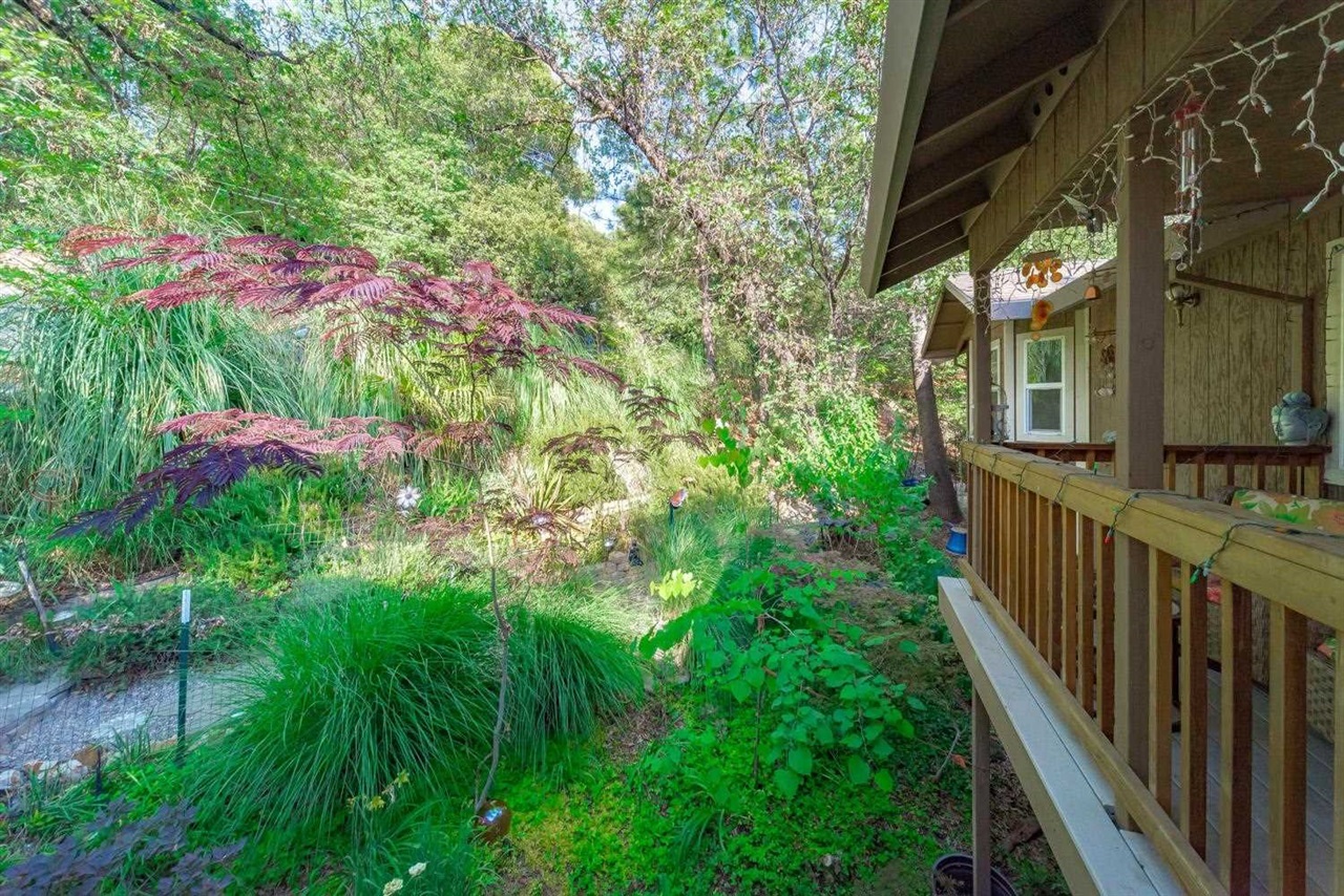 Property Photo: 16512 S Creekside CA 95370