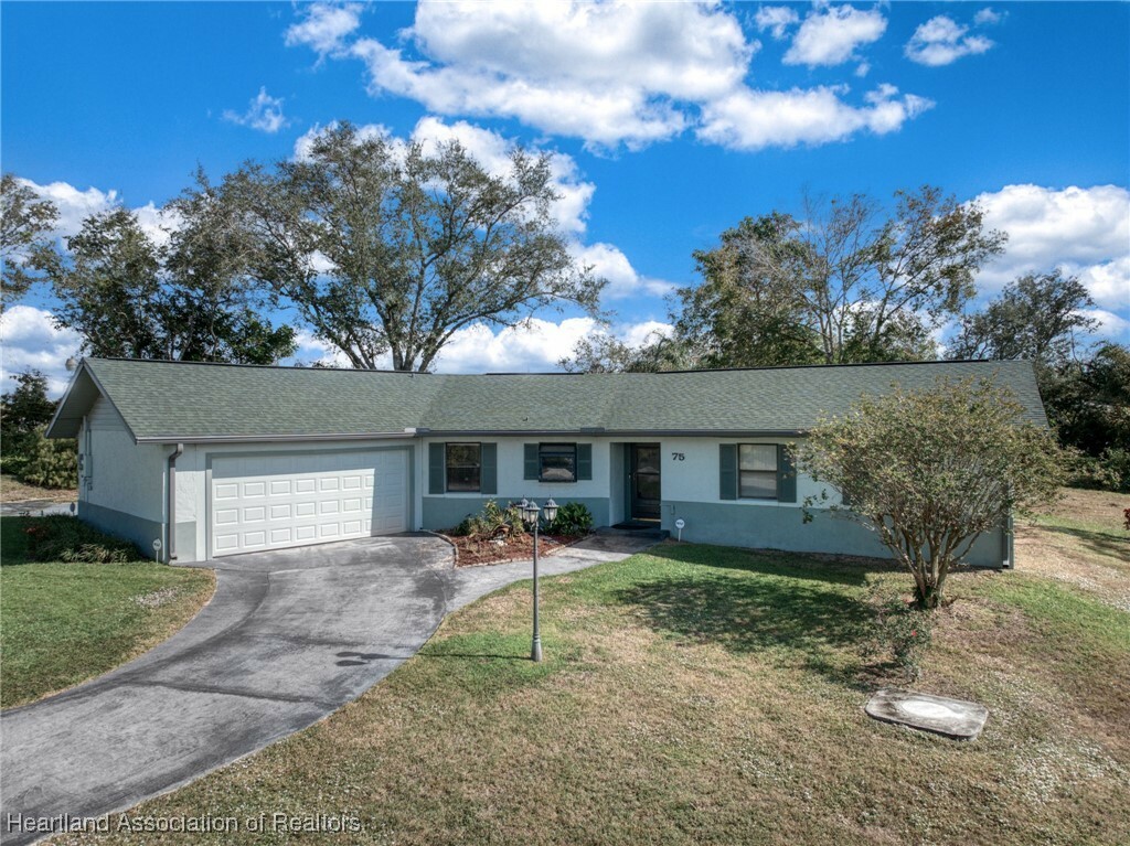 75 Lake Henry Drive  Lake Placid FL 33852 photo