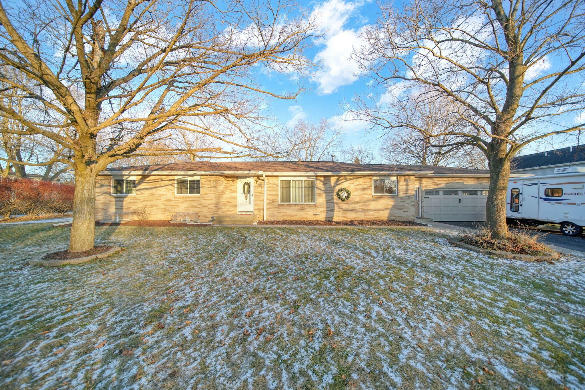 Property Photo:  117 Torrey Street  MI 48158 