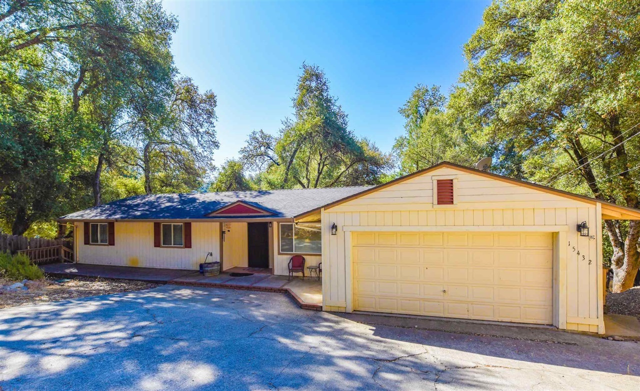 15432 Paseo De Los Robles Rd  Sonora CA 95370 photo