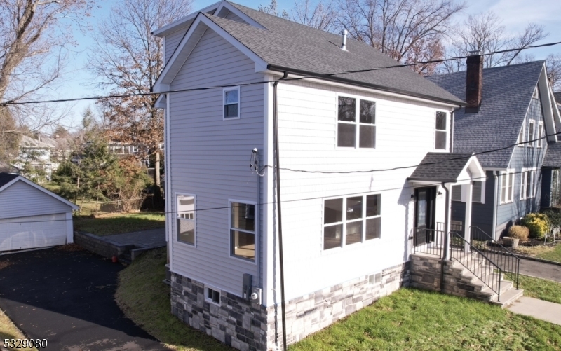 Property Photo:  39 S Pierson Rd  NJ 07040 