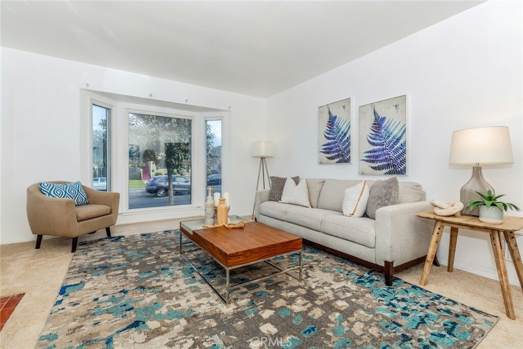 Property Photo:  10217 S Van Ness Avenue  CA 90303 