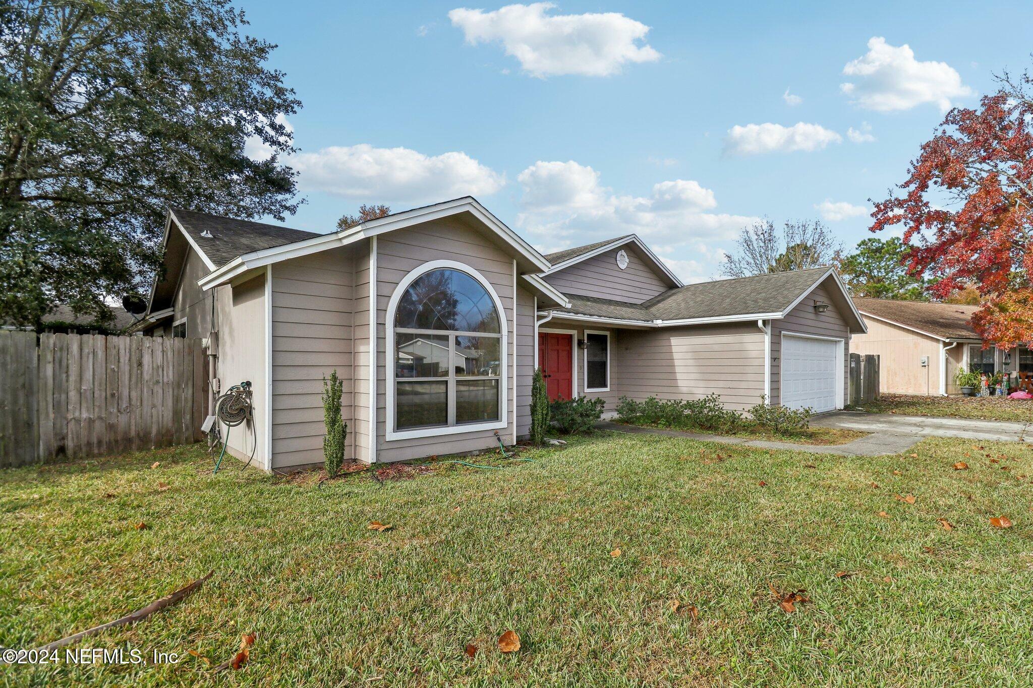 Property Photo:  1961 Apopka Drive  FL 32068 