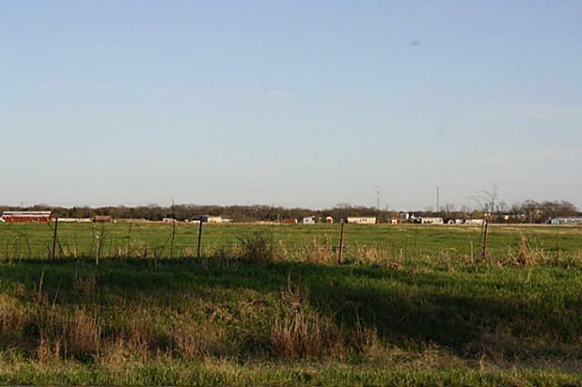 Property Photo:  21546 N Highway 34  TX 75161 