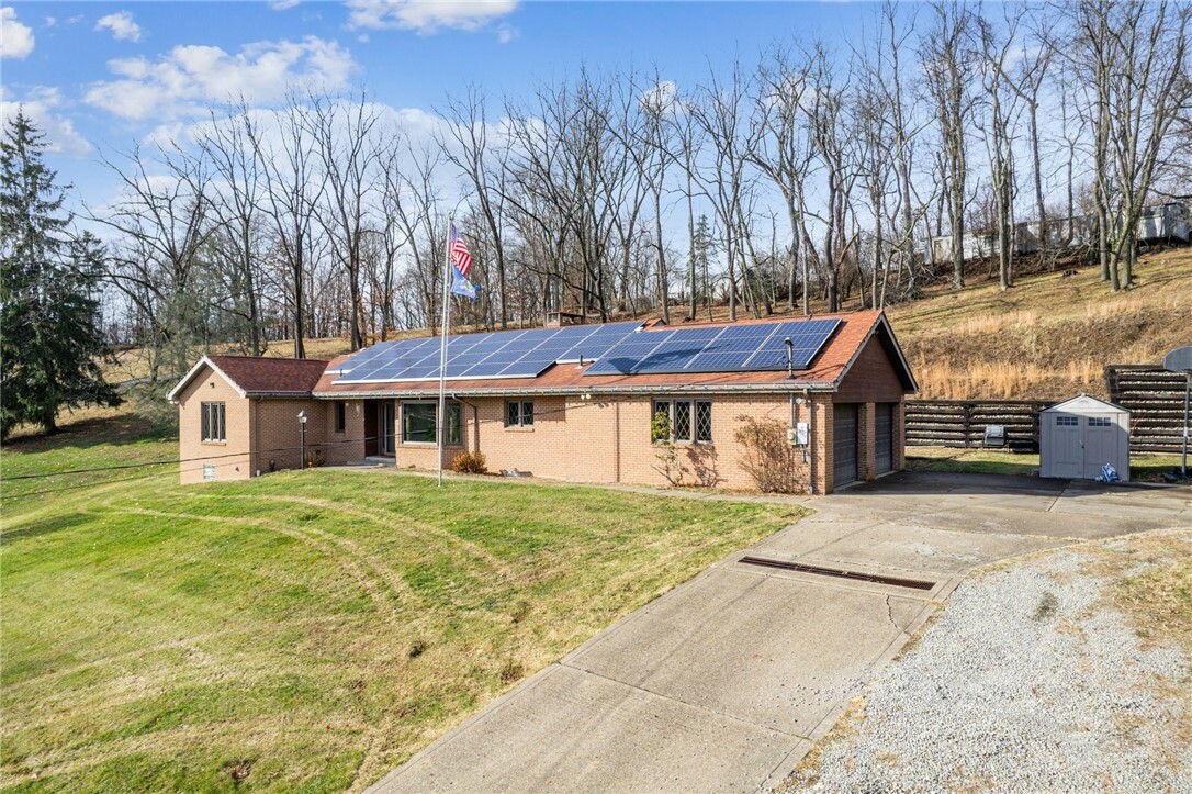 Property Photo:  3911 Foster Road  PA 15137 