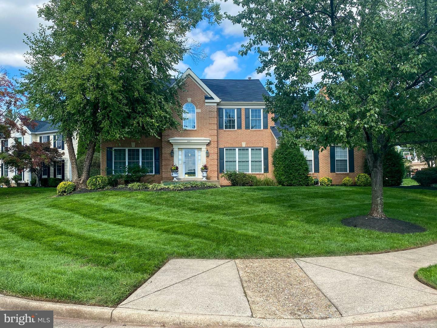 Property Photo: 20817 Confidence Court VA 20147