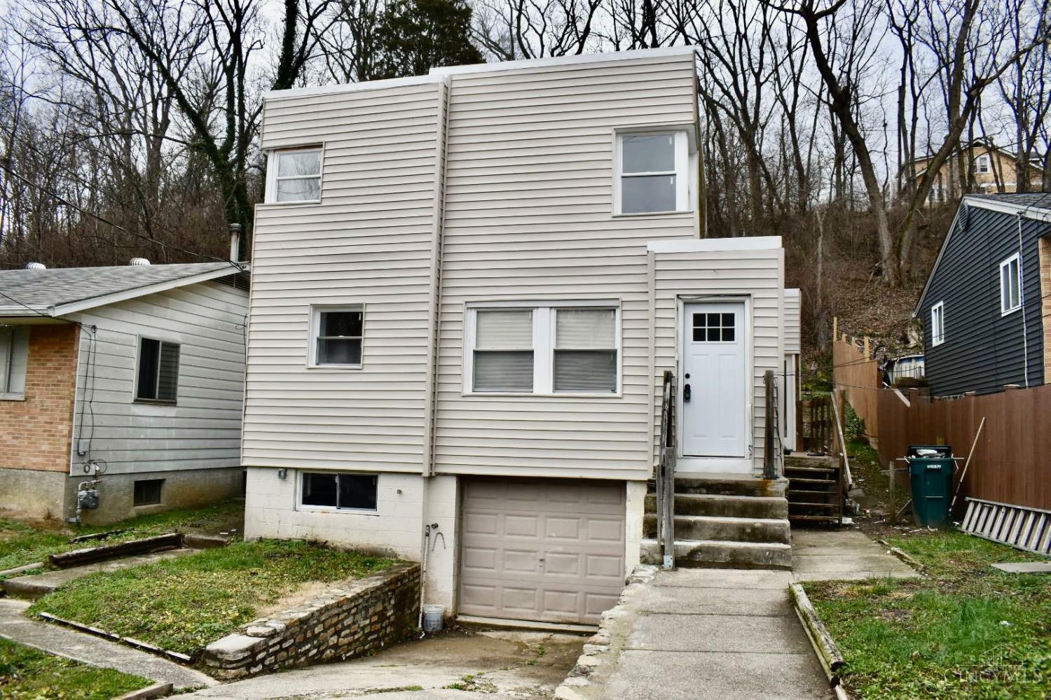 Property Photo:  1280 Fairbanks Avenue  OH 45205 