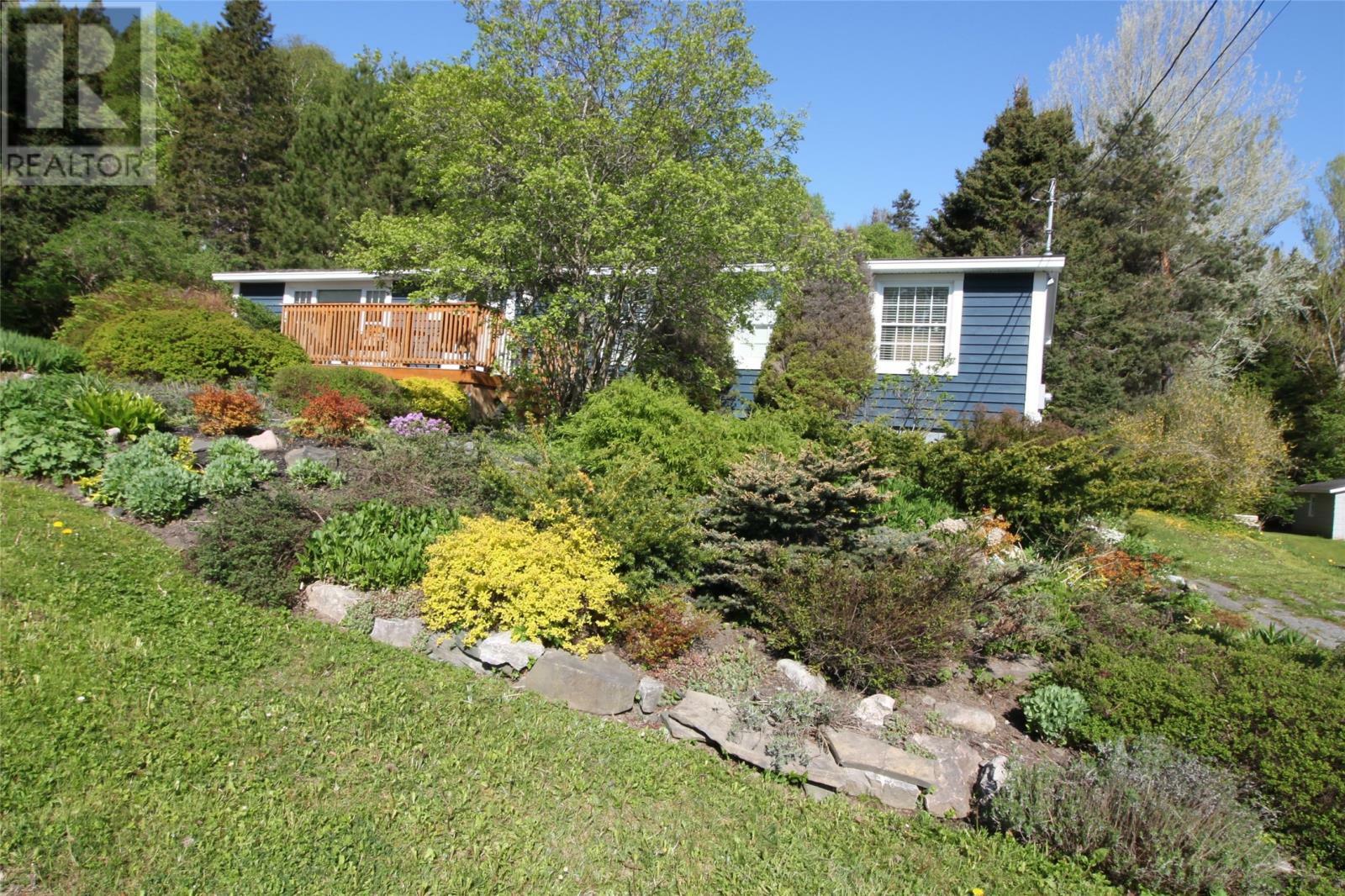 Photo de la propriété: 16 Domans Lane NL A2H 3Y6