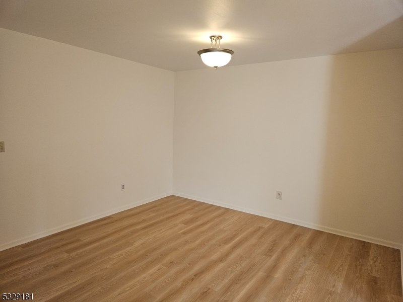 Property Photo:  27 Spring Valley Blvd  NJ 07920 