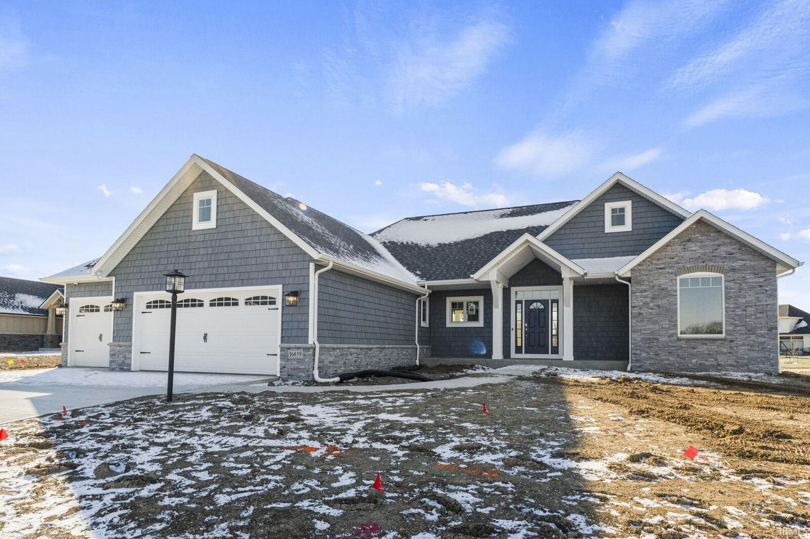 Property Photo: 16839 Chalk Cove IN 46748