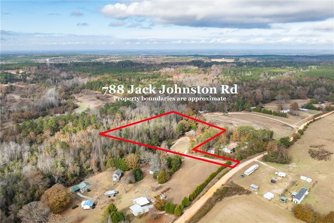 Property Photo:  788 Jack Johnston Road  AL 36083 