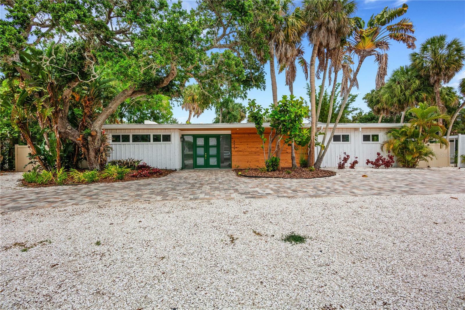 Property Photo:  4879 Commonwealth Drive  FL 34242 