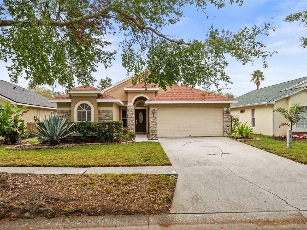 Property Photo:  4530 Perdita Lane  FL 33558 