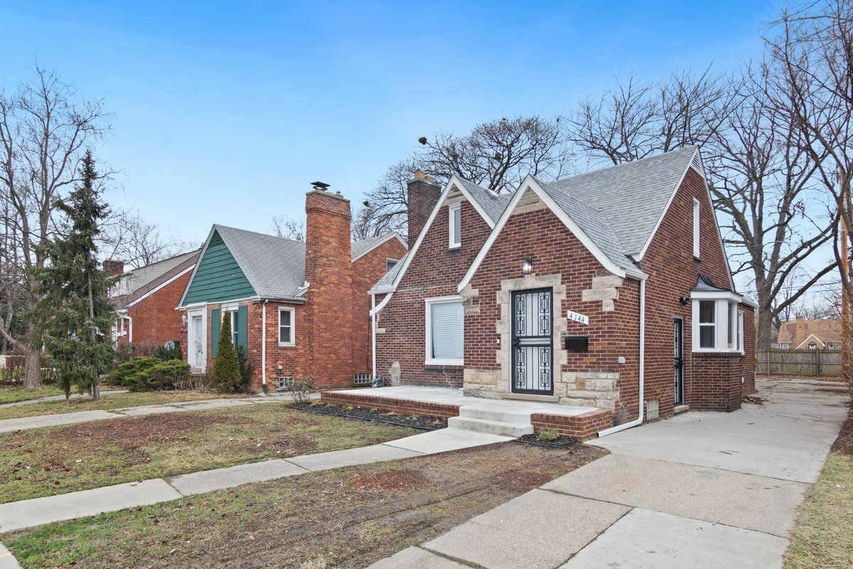 Property Photo:  4144 Bedford Street  MI 48224 3621 