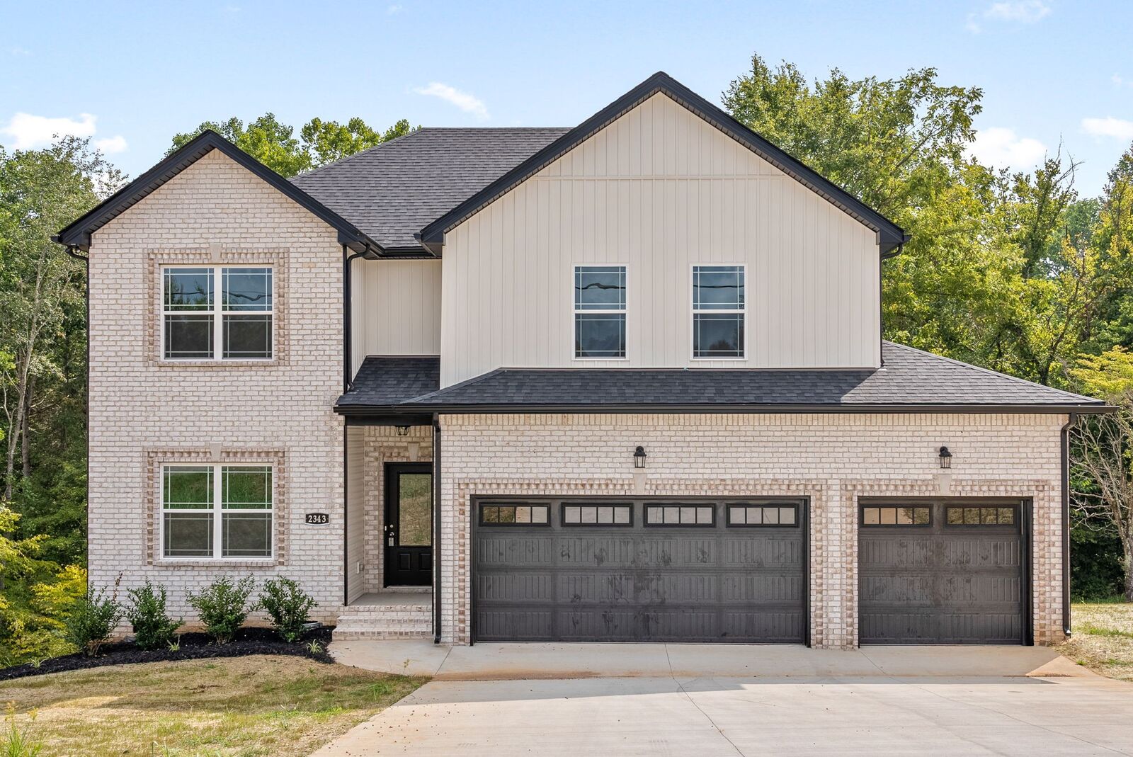 Property Photo: 2343 Davidson Graveyard Rd TN 37043