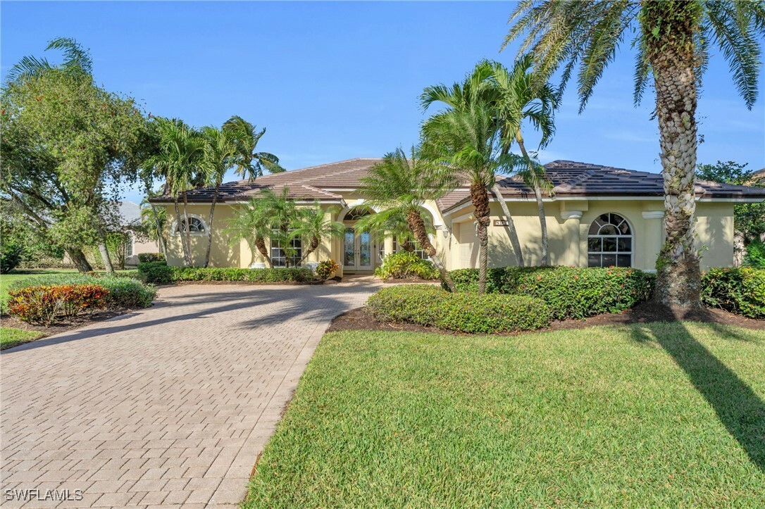 Property Photo: 8979 Lely Island Circle FL 34113