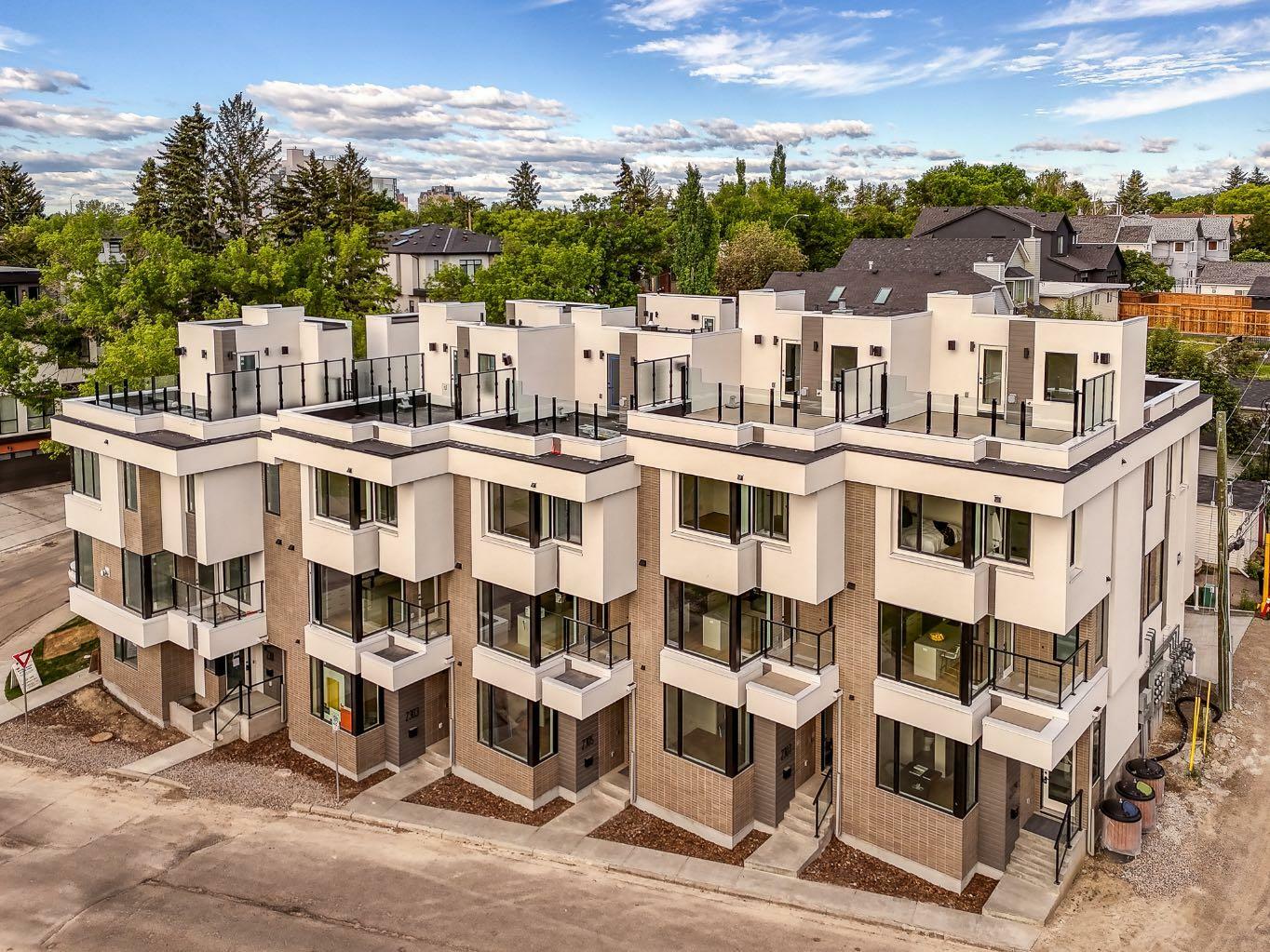 Property Photo: 2305 13 Street NW AB T2M 1T8