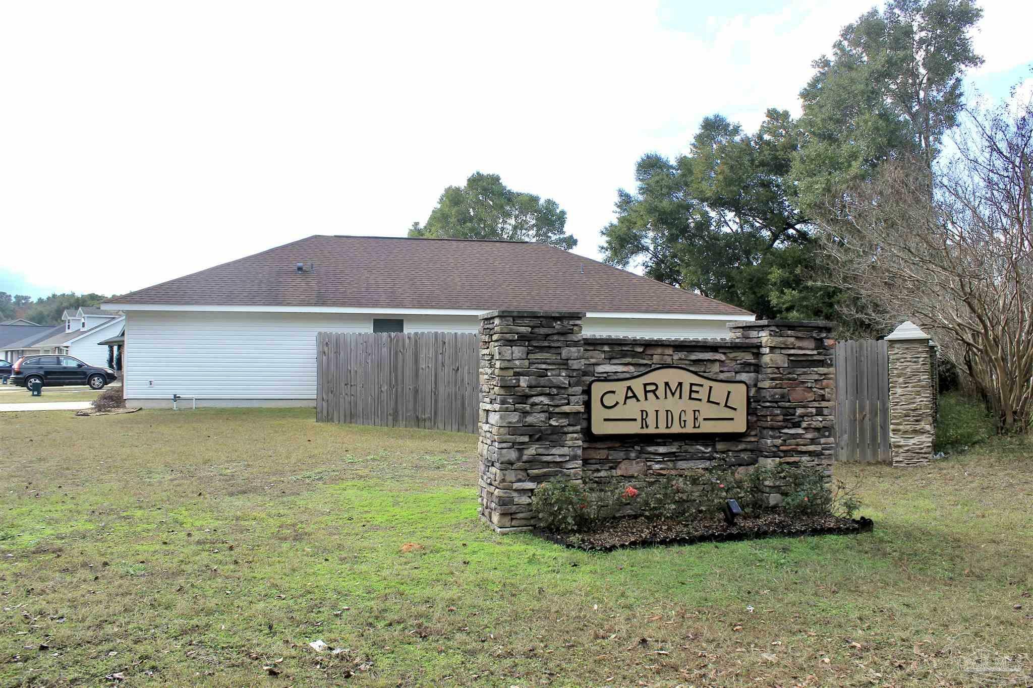 Property Photo:  5188 Carmell Ridge Cir  FL 32570 