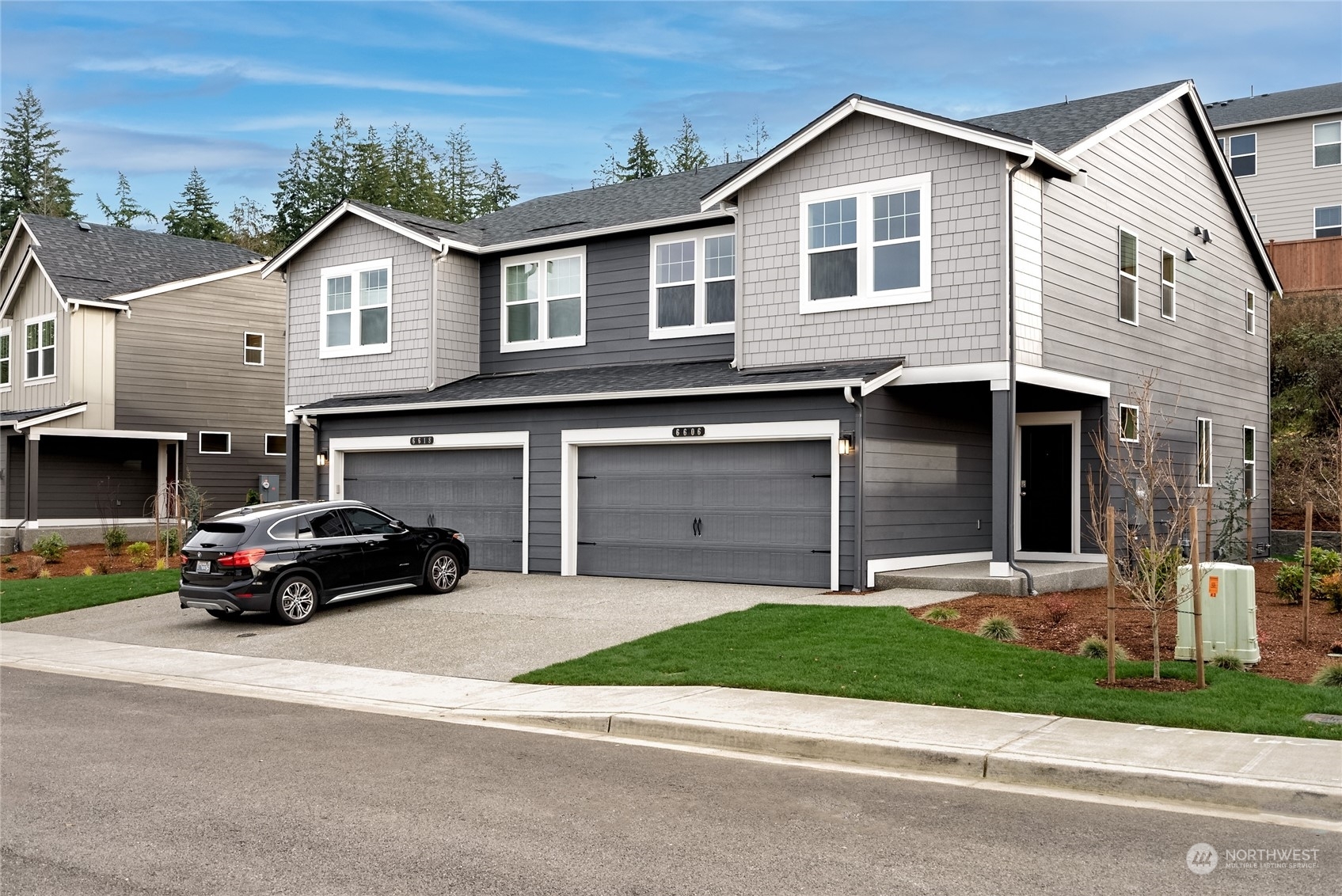 Property Photo: 6843 Langley Avenue NE 140 WA 98311