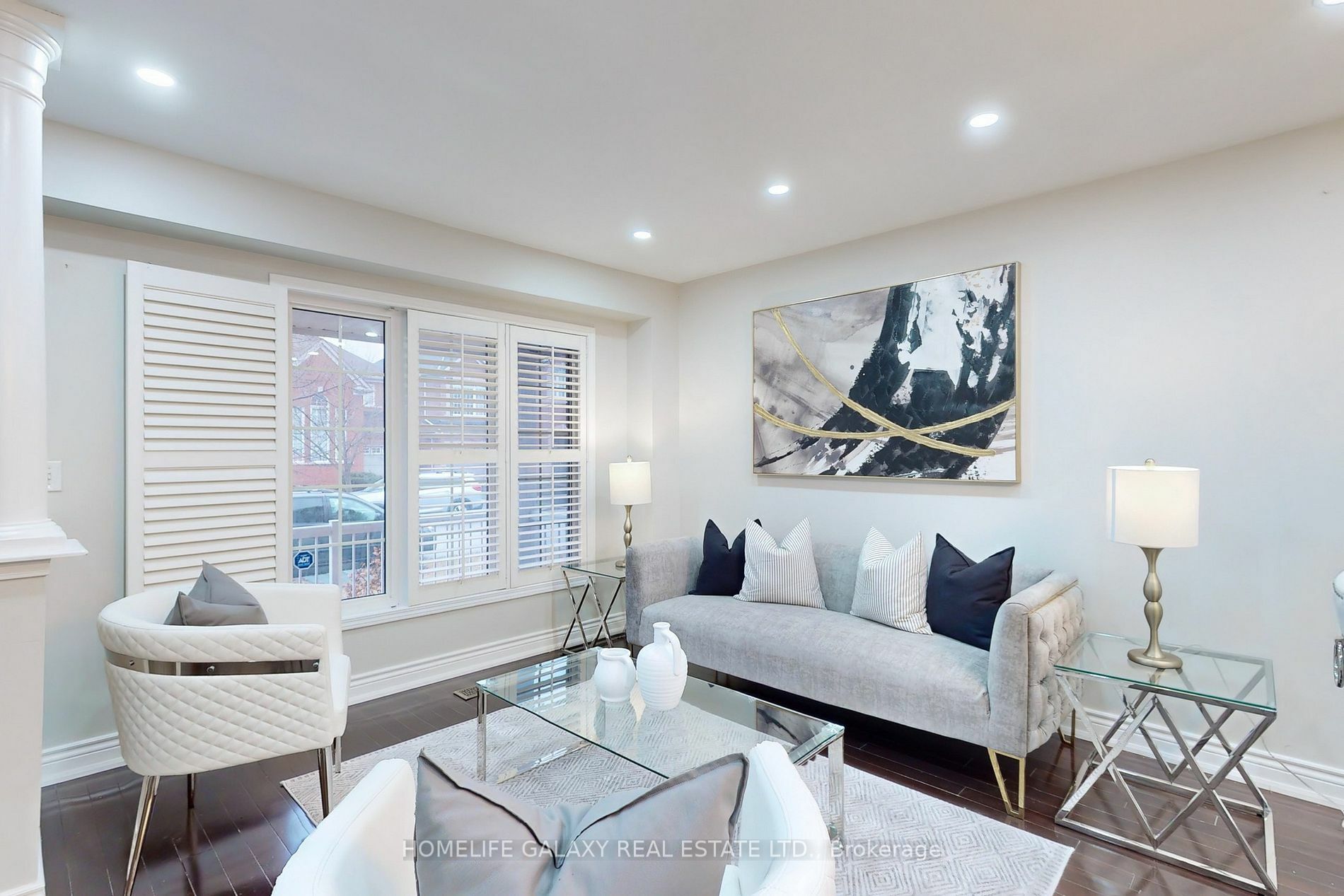 Property Photo:  4 Sirius Cres  ON M1X 2A6 