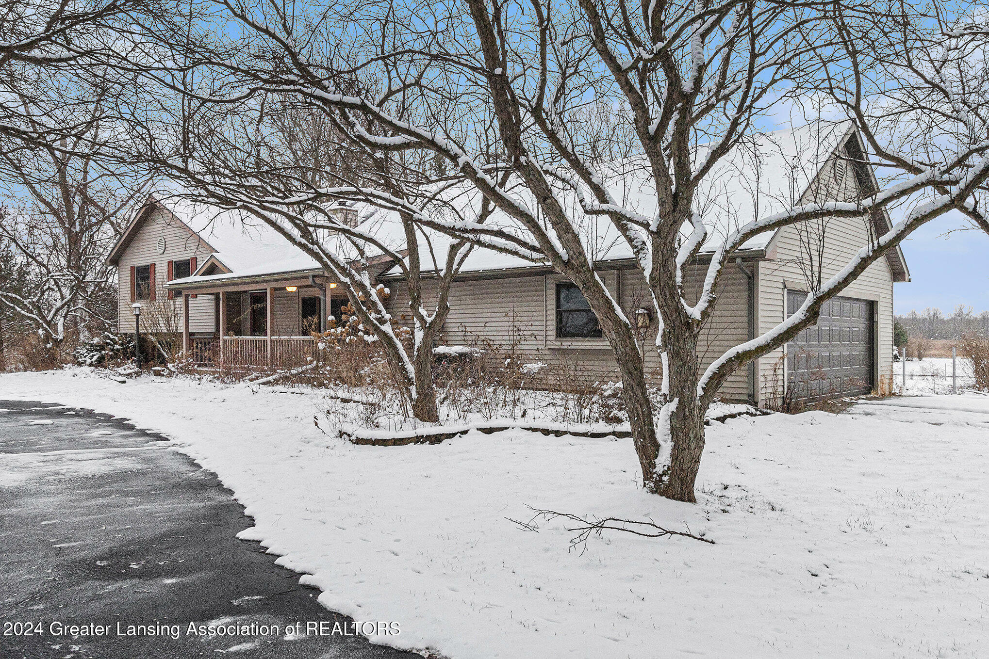 Property Photo:  2563 Lamb Road  MI 48854 