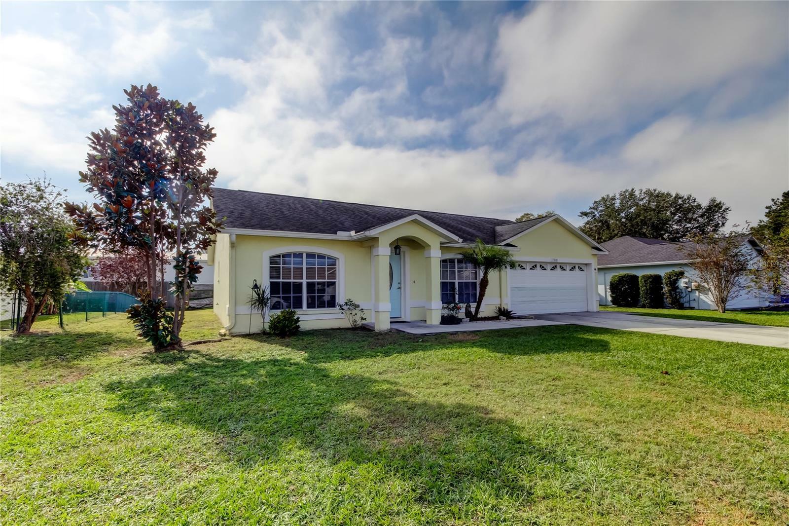 Property Photo:  37500 Laurel Hammock Drive  FL 33541 