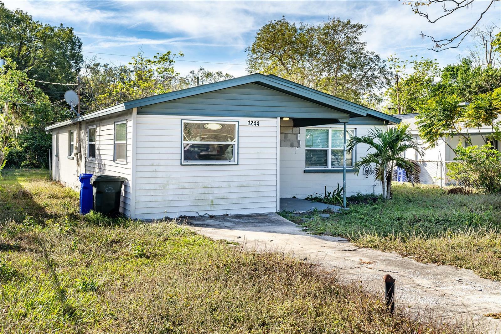 Property Photo:  1244 W 9th Street  FL 33805 