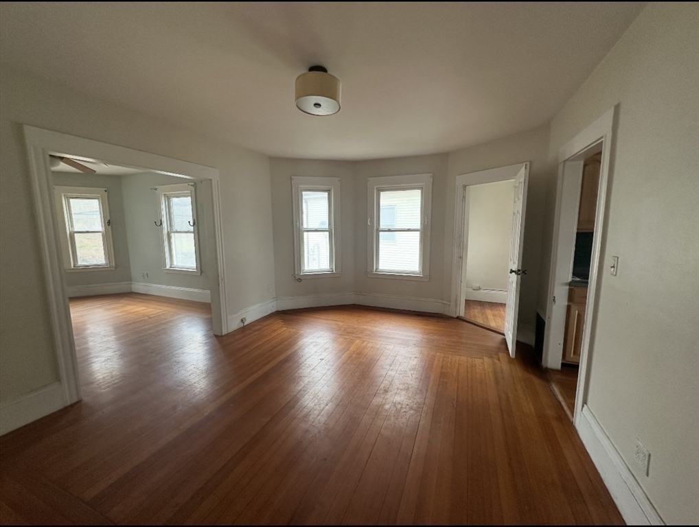 Property Photo:  89 Essex Street 2  MA 01907 