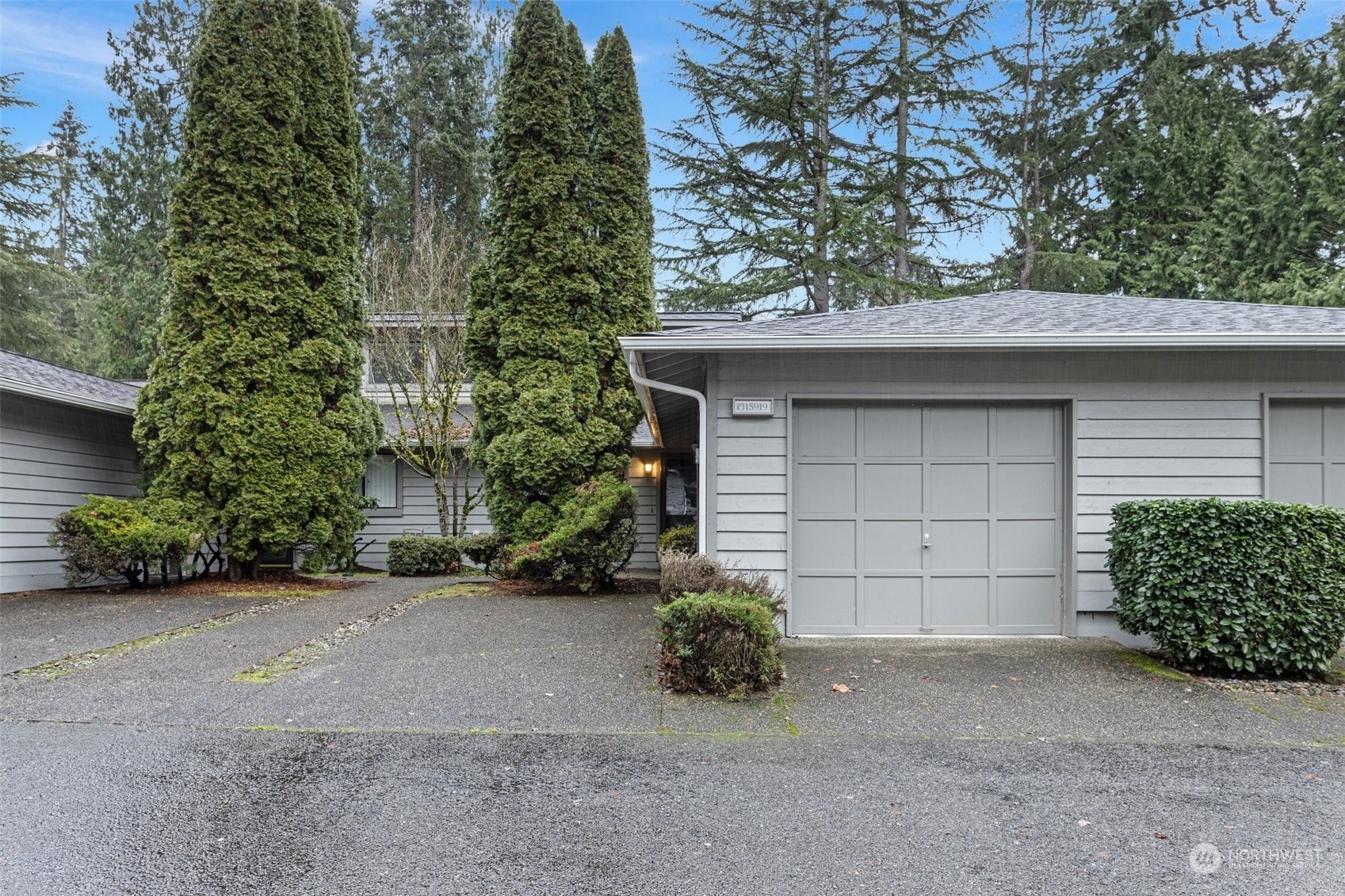 Property Photo:  15919  42nd NE Street  WA 98052 