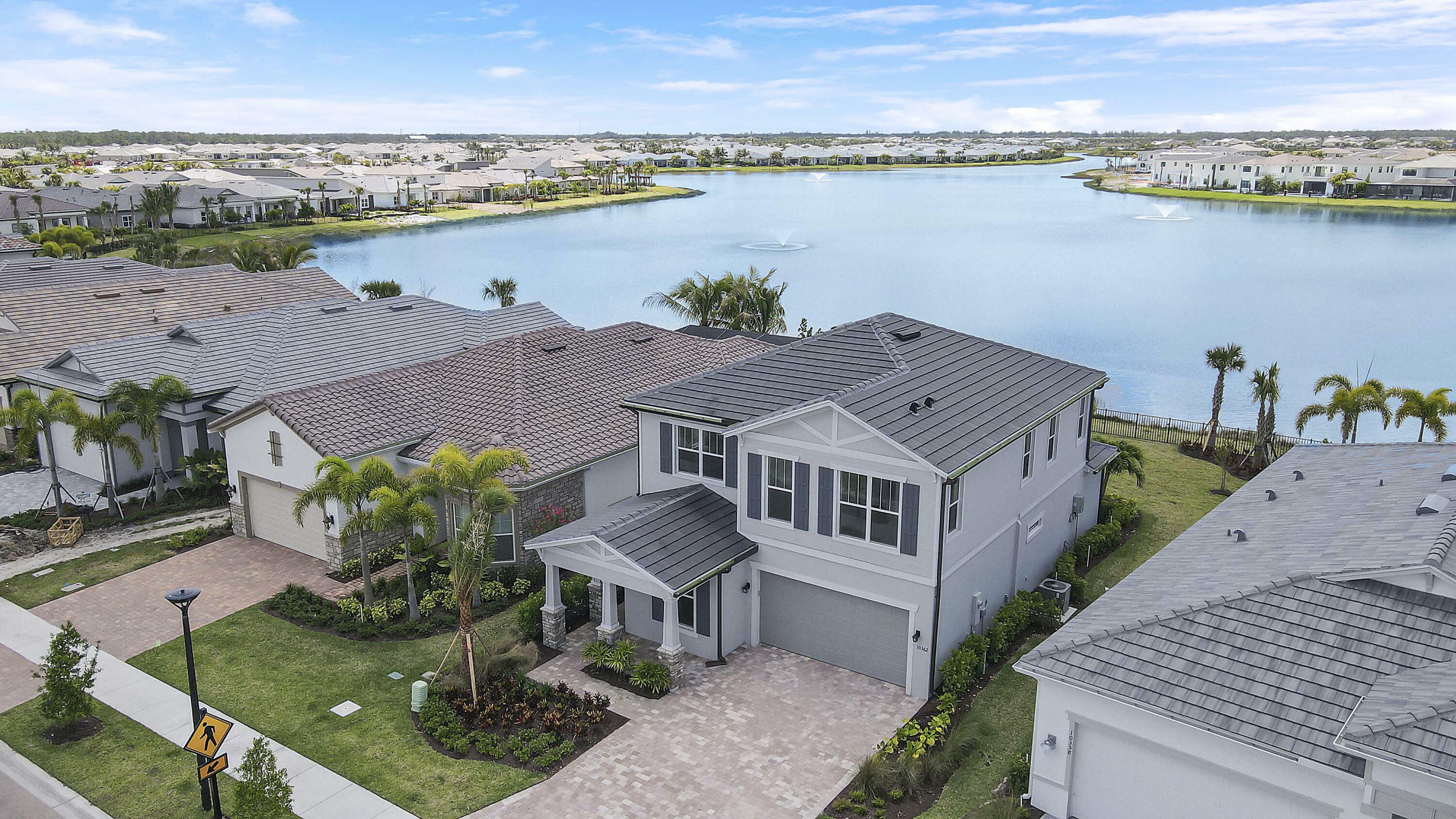 Property Photo: 10362 Northbrook Circle FL 33412