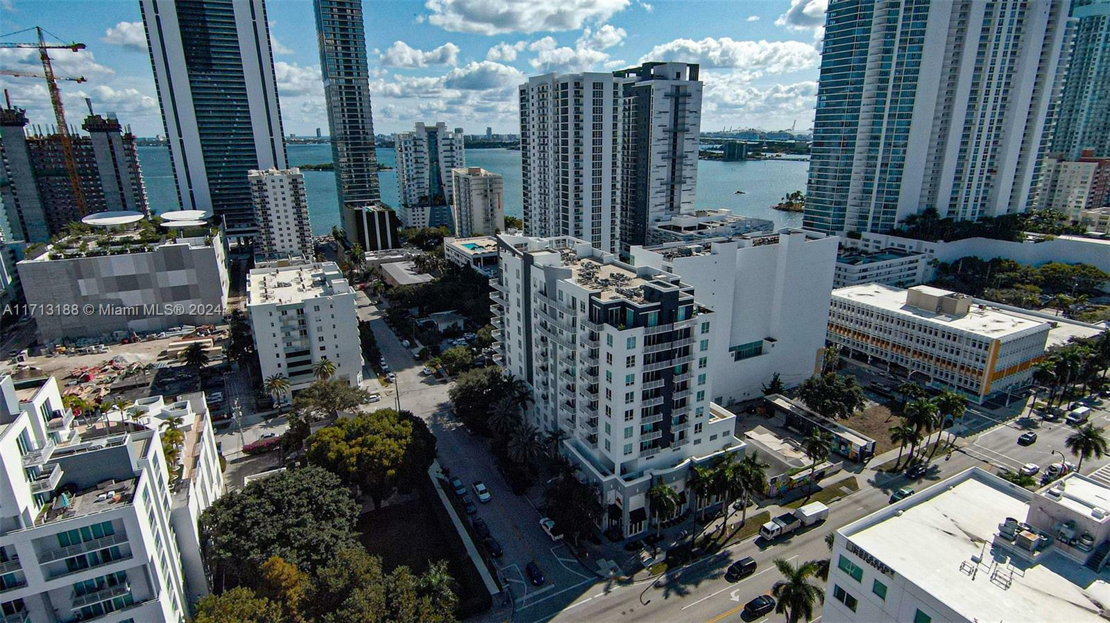 Property Photo:  2275 Biscayne Blvd 502  FL 33137 