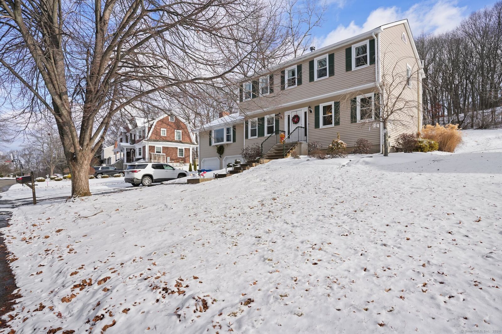 Property Photo:  136 Lazy Brook Road  CT 06468 