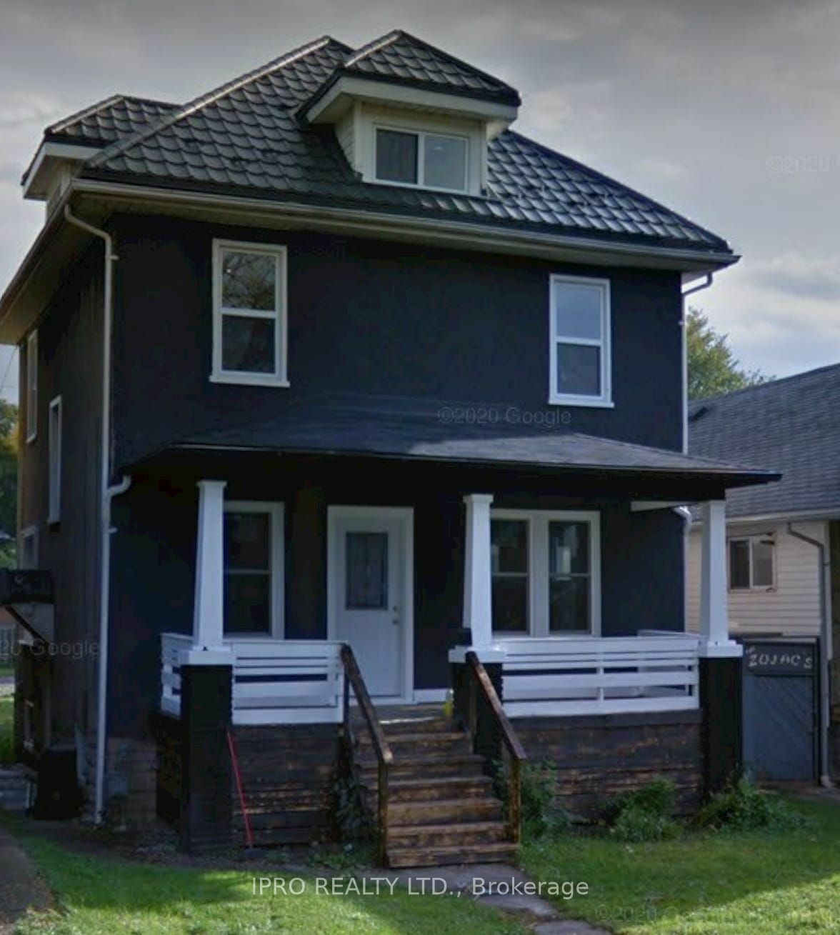 Property Photo:  952 Bruce Ave  ON N9A 4X7 