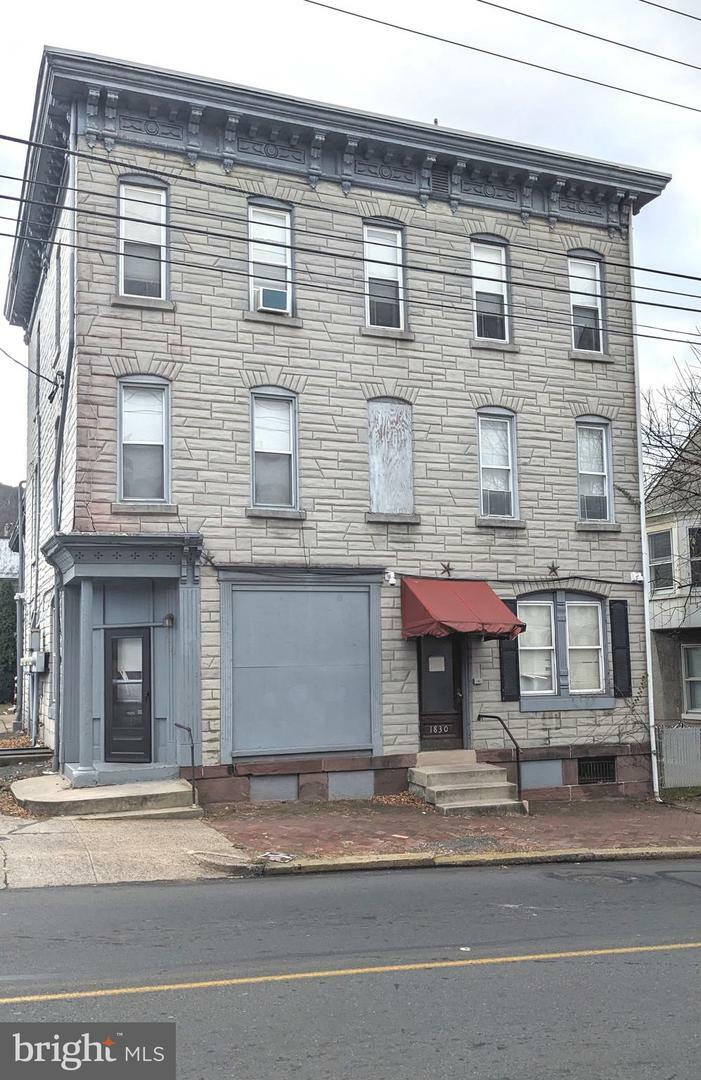 Property Photo:  1830 Perkiomen Avenue  PA 19606 