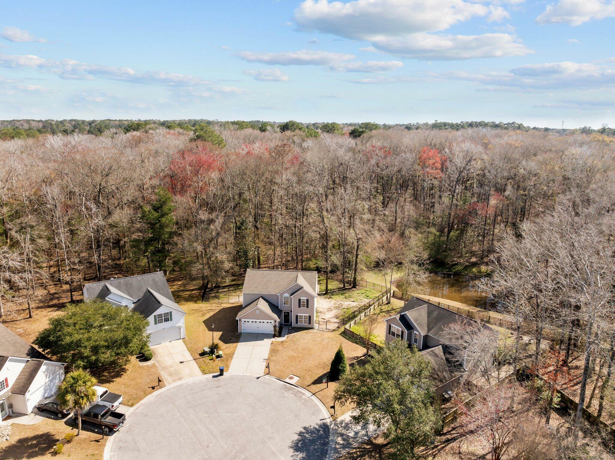 Property Photo:  102 Teakwood Court  SC 29485 