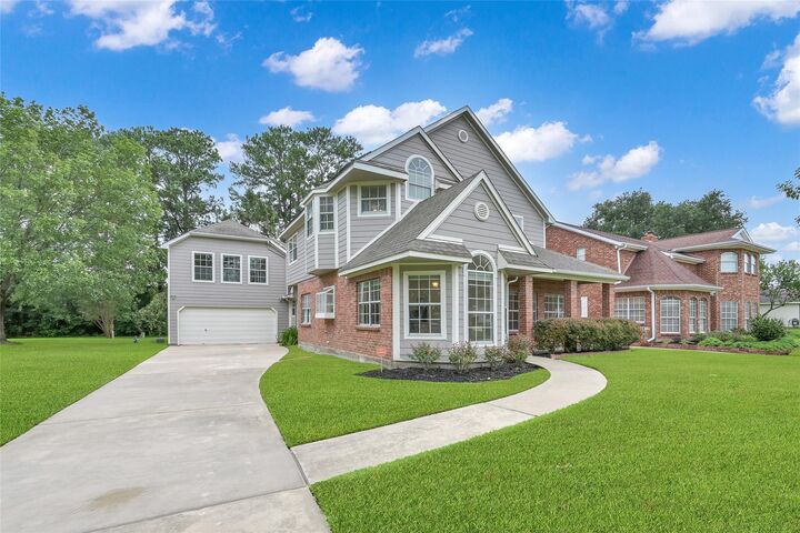 Property Photo:  6970 Breezy Point  TX 77318 