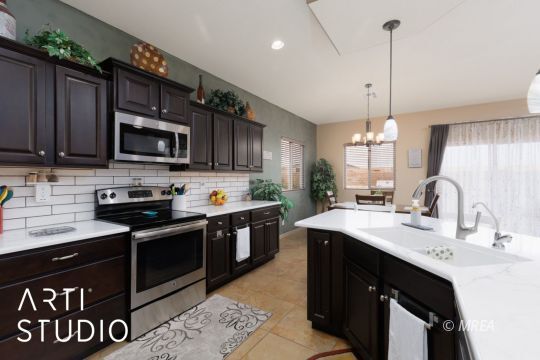 Property Photo: 611 Coventry NV 89027