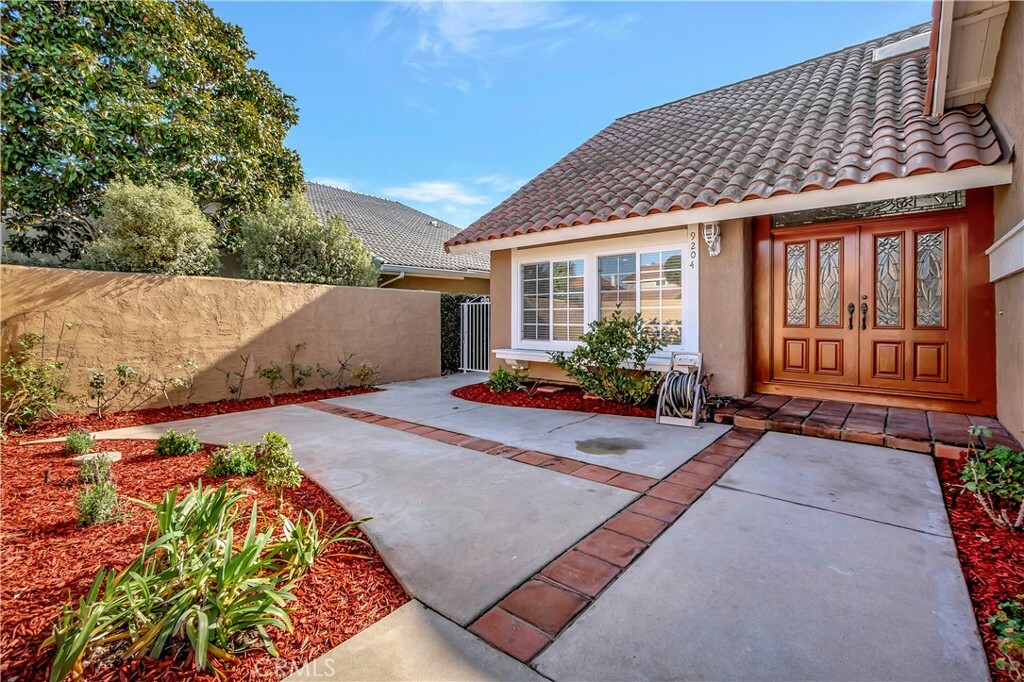 Property Photo:  9204 Hays River Circle  CA 92708 