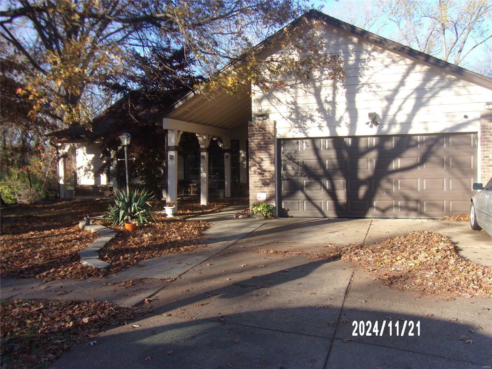 Property Photo:  12582 Springtrail Drive  MO 63033 