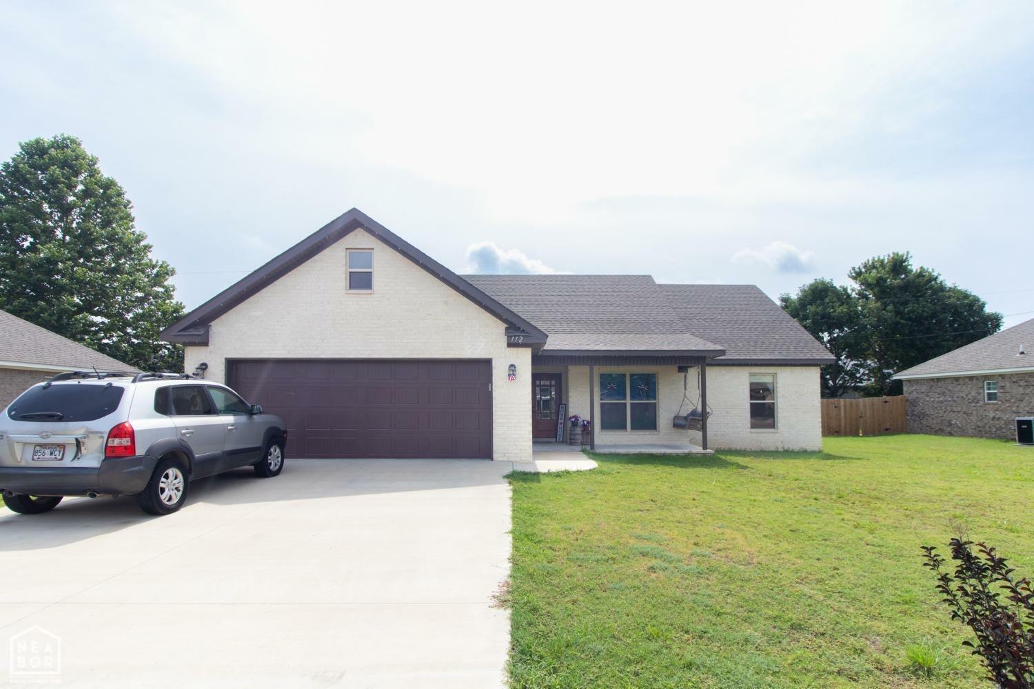 Property Photo:  112 Pecan Street  AR 72437 