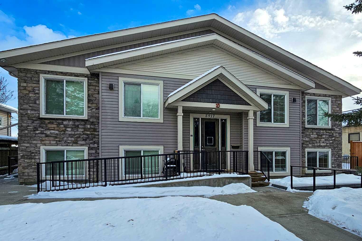 Property Photo:  5917 51 Avenue 1  AB T4N 4J1 