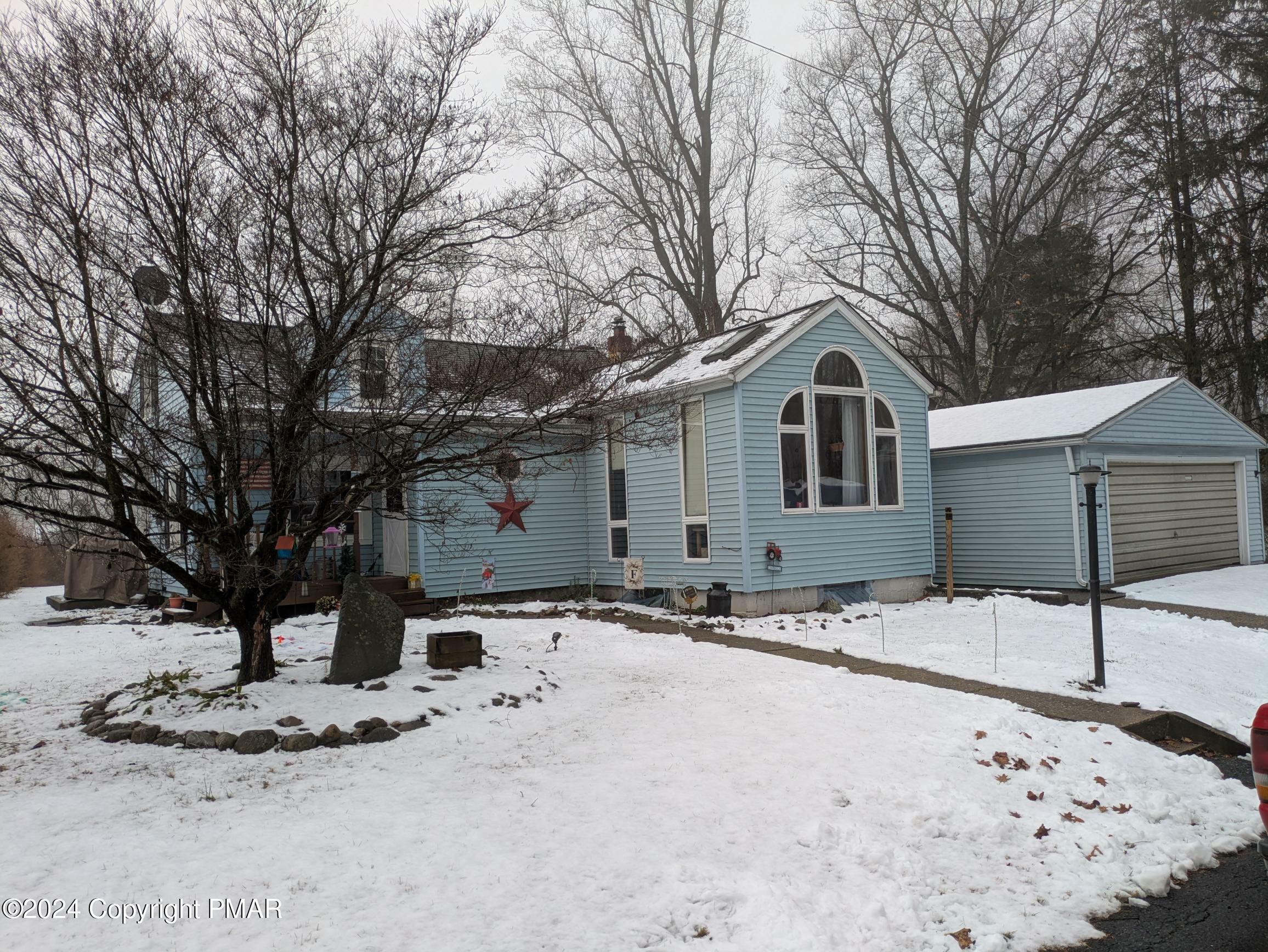 Property Photo:  1792 Mt Bethel Highway  PA 18343 