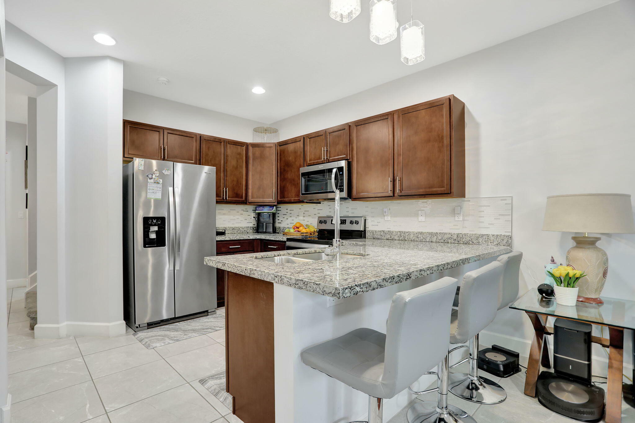 Property Photo:  4919 NW 48th Terrace  FL 33319 