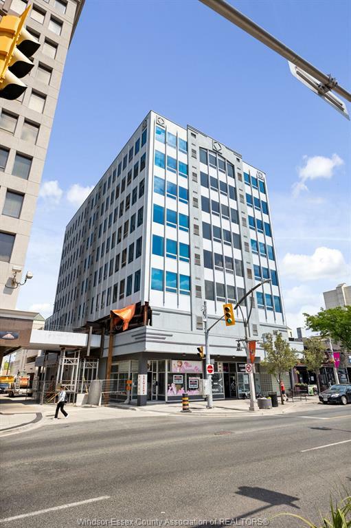 Property Photo:  540 Ouellette Avenue 3E  ON N9A 1B7 