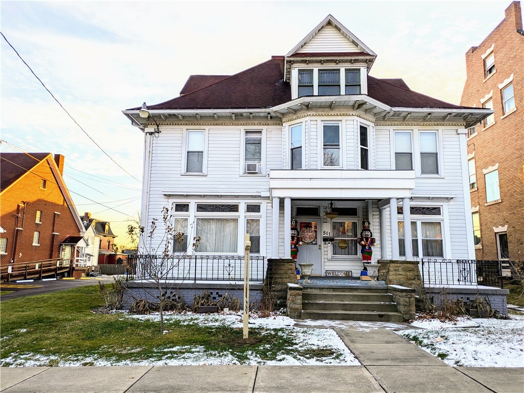 Property Photo:  511 Loucks Ave  PA 15683 